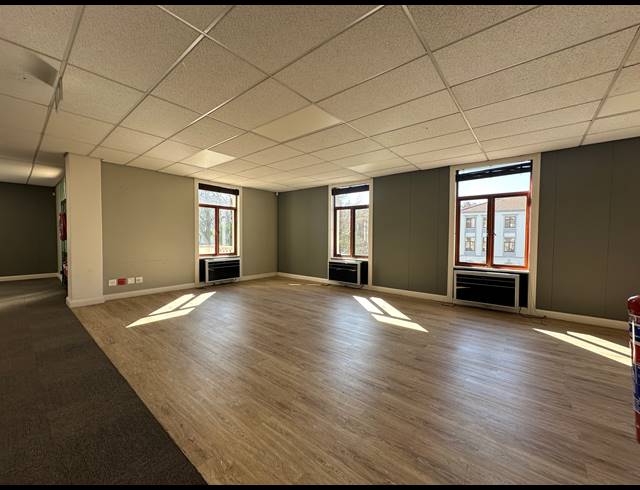 386M² OFFICE TO LET IN SANDTON CENTRAL